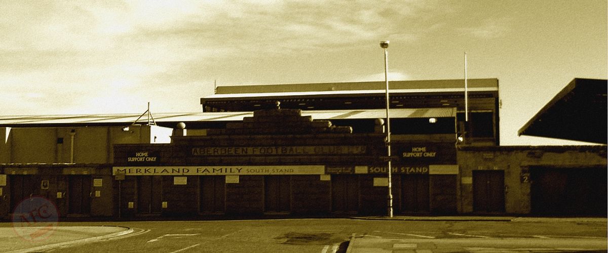 Aberdeen Football Club, Pittodrie Stadium - Copyright © 2015 Graeme Watson