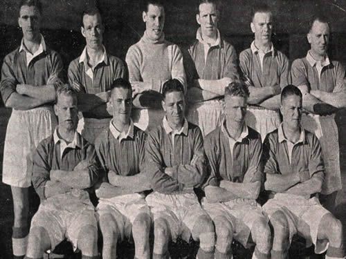 Aberdeen Football Club 1939-40, Team Photo - original B&W picture - No copyright - attached